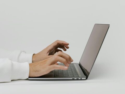 The Business Side of Copywriting: Managing Clients and Deadlines